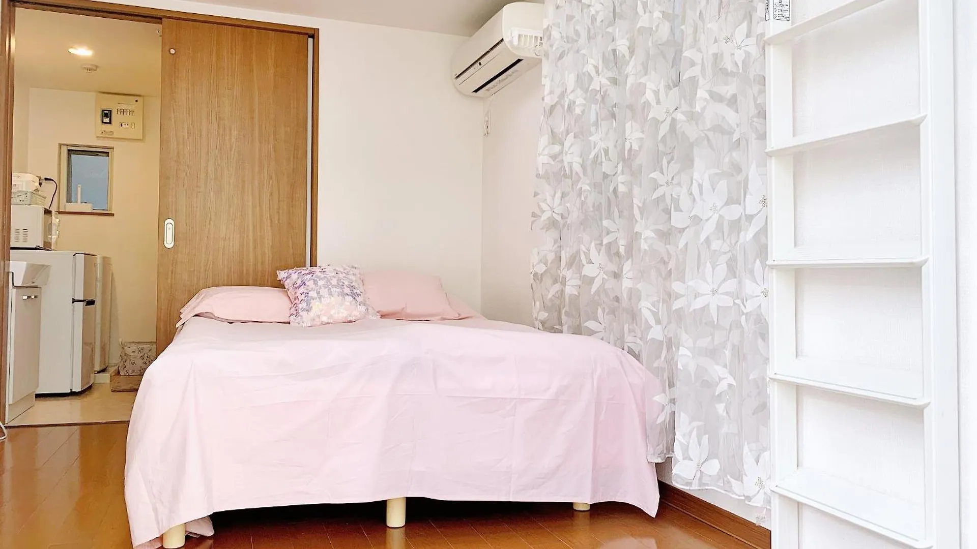 Apartment Ikebukuro Loft: Central 6-Min Walk to Station Tokyo